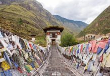 Review tất tần tật tour du lịch Bhutan giá bao nhiêu tiền? 